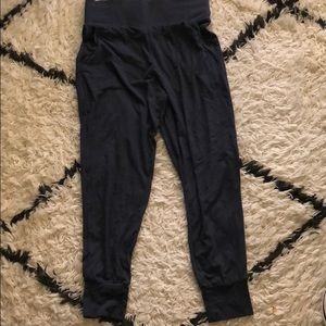 Onzie Joggers